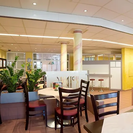 Kolpinghaus Hostal Innsbruck