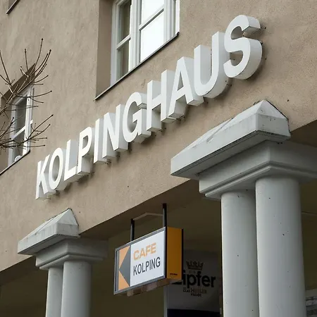 אכסניה Kolpinghaus
